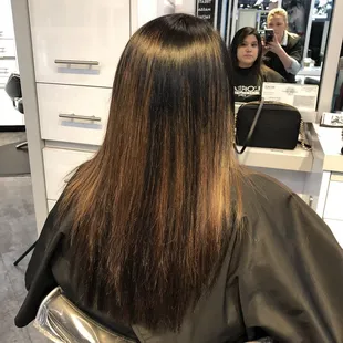 My hair being fixed by ERIN @ ESSENTIALS in the Marketplace