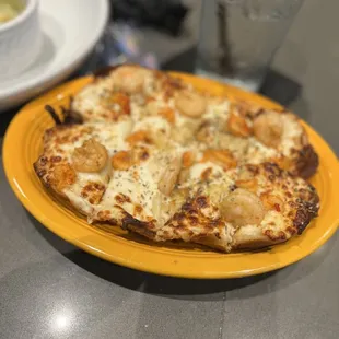 SEAFOOD PIZZA. Dough was nice and crunchy