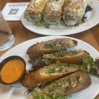 BOUDIN EGG ROLL