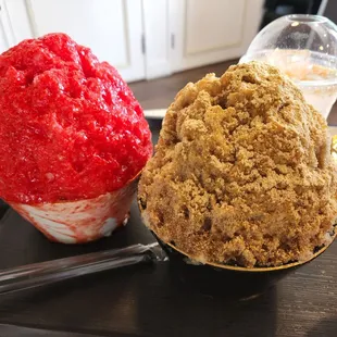 Strawberry shaved ice and Injolmi Shaved Ice