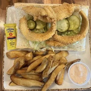 Catfish Poboy