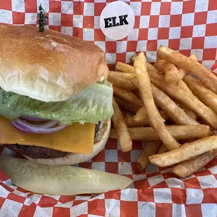 Elk Burgers