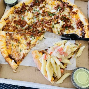 Al Pastor Mexican Pizza was our favorite pizza,