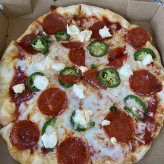 Gluten Free Jalapeno Popper Pizza