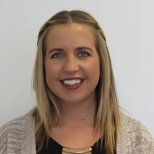 Danielle Halpain; Internet Manager