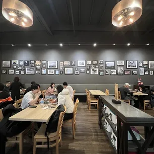 sushi and sashimi, interior