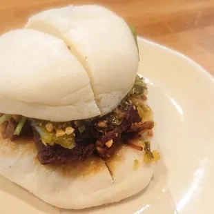 Pork bun burger