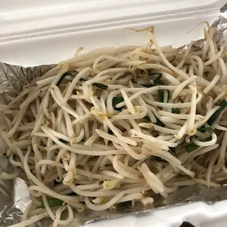 Sauteed Bean Sprouts with Chives