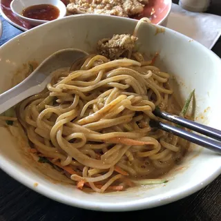 D3. Three-Vegetable Sesame Paste Noodles