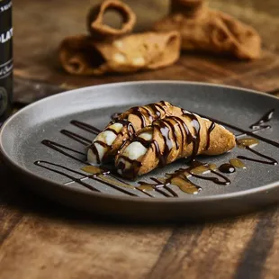 Cannoli