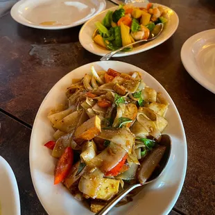 Drunken Noodles, Shrimp Hot Plate