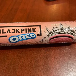 a wrapper of blackpink oreo