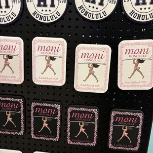 LOVE the surfer girls!! So cute