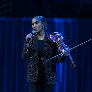 Event Photography - Keynote Speaker &amp; Entertainer