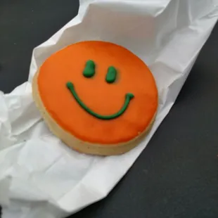 Safe sugar cookie that makes you happy.