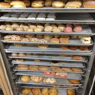 Yum, best pan dulce in lb so far