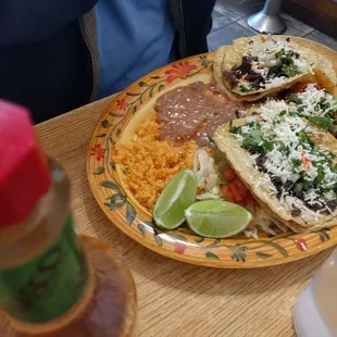 Tocos