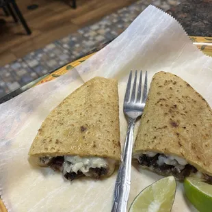 Quesadilla with beef