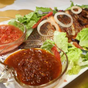 Monikay's Famous Tilapia &amp; Pepper Sauce