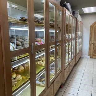 Bakery Cabinet