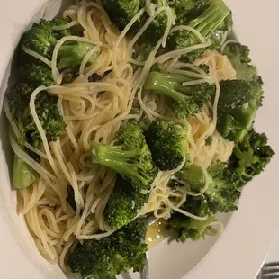 broccoli and noodles