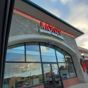 Welcome to Moni's Restaurant owned by a Greek family and a wonderful wait staff...Ask for Jeanie!  11/26/2024