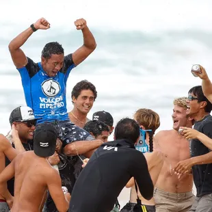 Josh MOniz WIN for 2018 Volcom PIPE PRO!