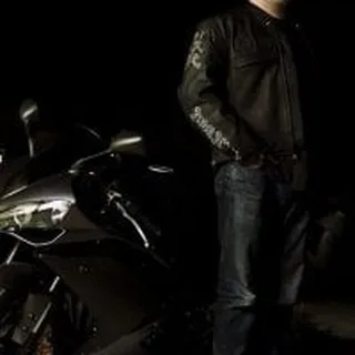 Andy H.