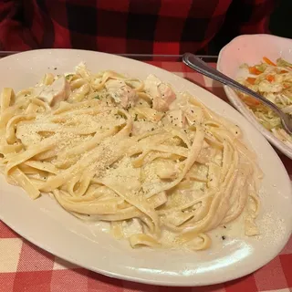 Fettuccine Alfredo