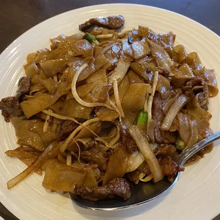 Beef Chow Fun