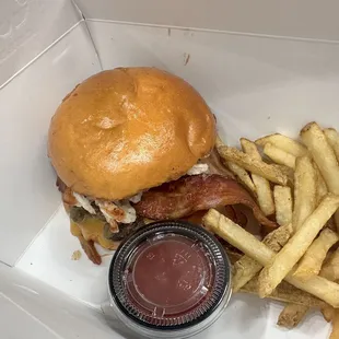 BBQ beacon smash burger