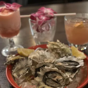 Happy Hours  $1 Oyster Frosty Monkey Paradise  Malibu Bay Breeze