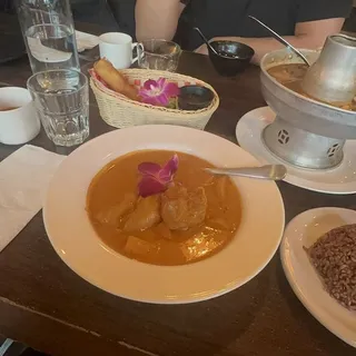 Mussaman Curry Chicken