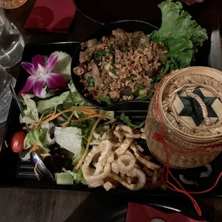Larb Moo Kua