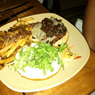 Pete's Classic Burger
