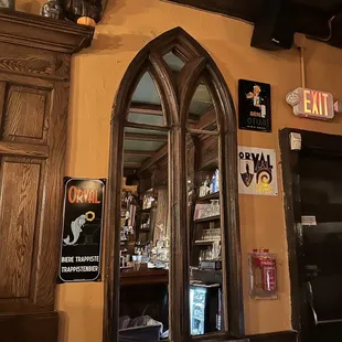 Back bar
