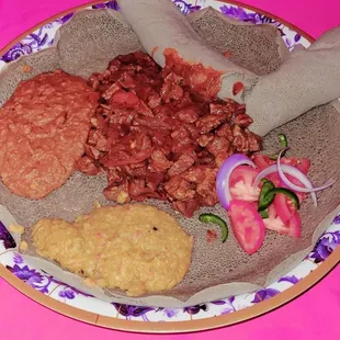 Meat, veggie, Injera