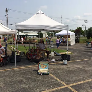 What makes the Monona Farmer's Market unique: talent every Sunday. If you're not coming for the food, checkout the music.