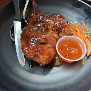 Lunch combo (bbq chicken) - too much sauce