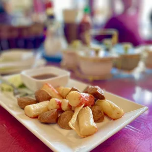 BEEF BALL &amp; CRAB MEAT