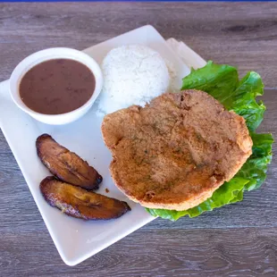 Breaded Pork
Chuleta de Cerdo