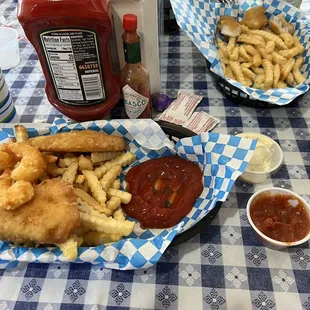 Fish and shrimp combo