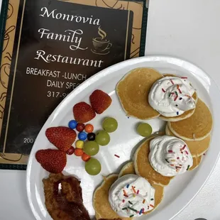 MONROVIA FAMILY RESTAURANT