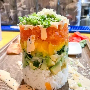 Spicy Salmon Stack |Instagram @restaurant_aholic