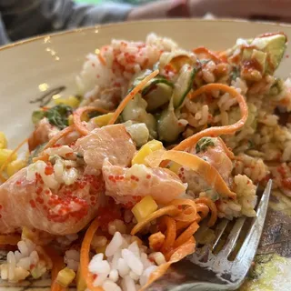 Spicy Tobiko Salmon Pok