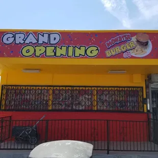 Hamburger, wings, tacos, pupusas, sandwiches