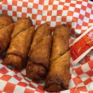 4pc Eggrolls