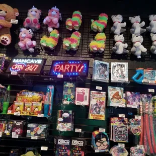 Things to keep kids busy