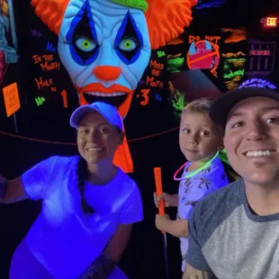 Mini golf selfie