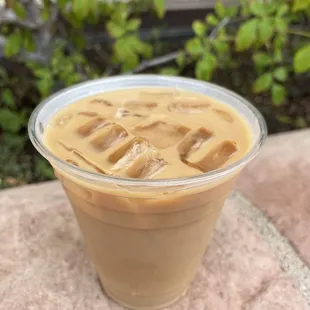 Iced Coffee (TikTok: @justandyvu)